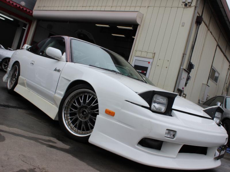 NISSAN 180SX - 国産・輸入車スポーツカー専門店 - インサイド