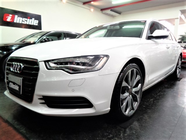 Top 国産 輸入車スポーツカー専門店 インサイド