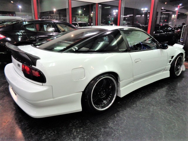 アディクション　ボディ　180sx ホイール　タイヤ付き 日産 180SX タイプR TEIN車高調 R33GT－R純正