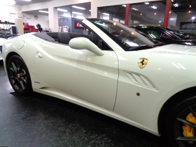 Ferrari California カタログ Bonhams Cars : 2010 Ferrari California Hardtop Convertible