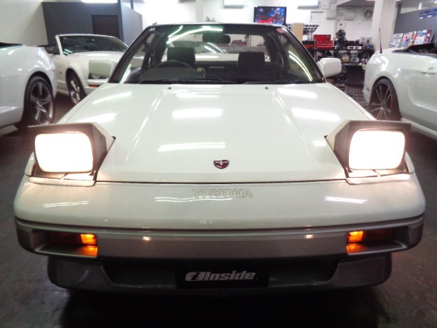 TOYOTA MR2 - 国産・輸入車スポーツカー専門店 - インサイド