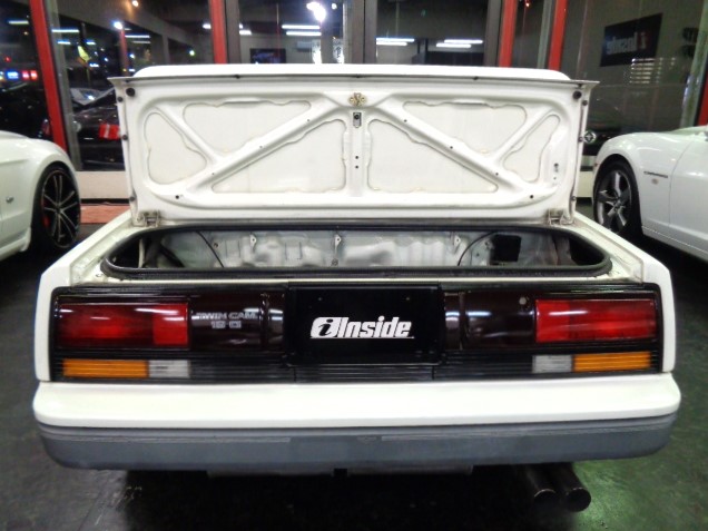 TOYOTA MR2 - 国産・輸入車スポーツカー専門店 - インサイド