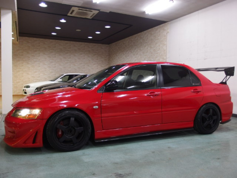 赤いエアロダイナミック車体パーツ M'z SPEED | BodyKit | C-HR | C-HR(ZYX10/NGX50)