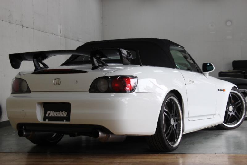 HONDA S2000 - 国産・輸入車スポーツカー専門店 - インサイド