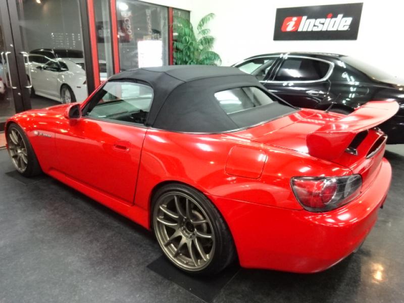 HONDA S2000 - 国産・輸入車スポーツカー専門店 - インサイド