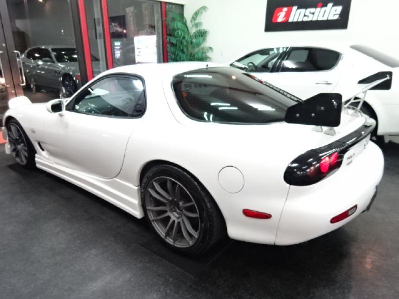 MAZDA RX-7 - 国産・輸入車スポーツカー専門店 - インサイド