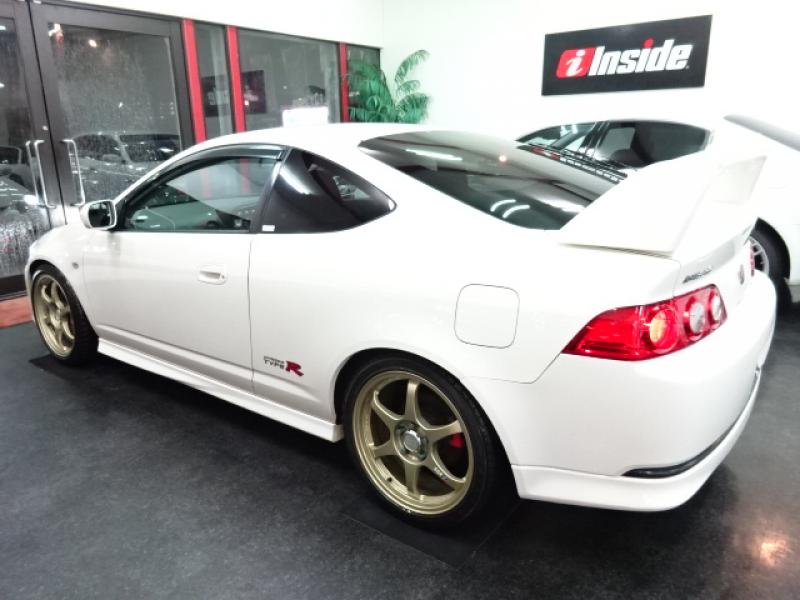 HONDA INTEGRA - 国産・輸入車スポーツカー専門店 - インサイド